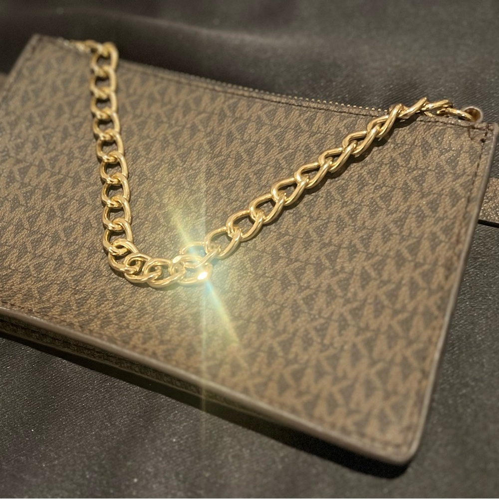 Michael Kors Belt Bag With Chain Zipper - Picture 2 of 5